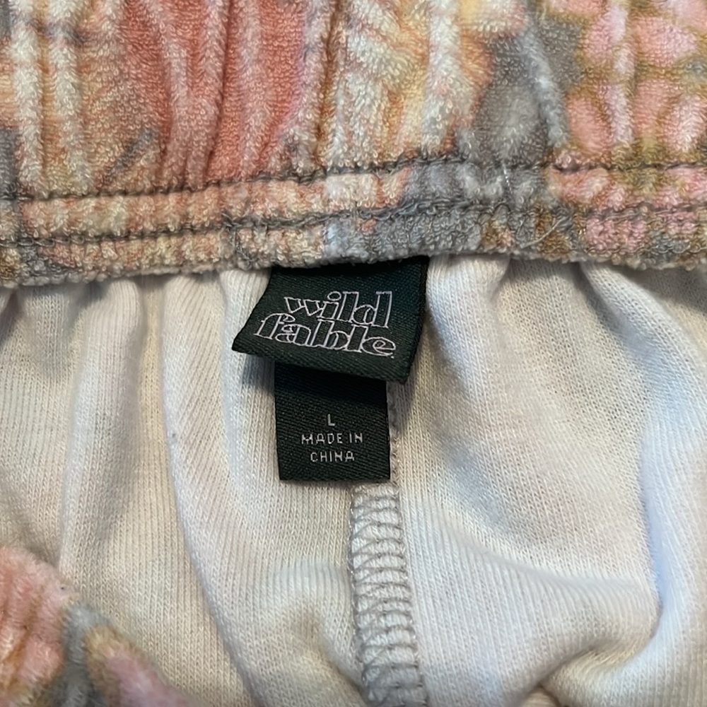 Wild Fable Terry Pattern Shorts - Picture 3 of 3